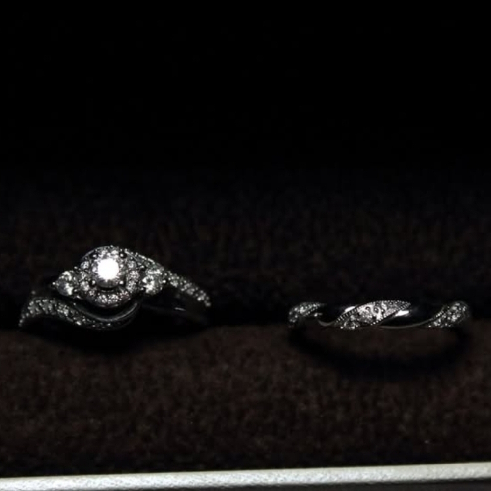 White Gold Diamond Engagement Ring & Wedding Band